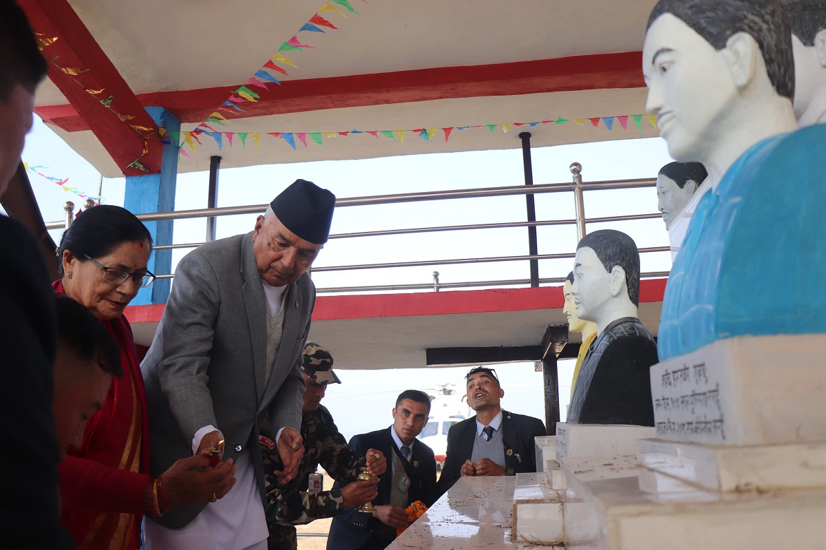 विदेश जाने छटपटाहट छाडेर नेपाललाई नै स्वर्ग बनाउन जुटौं: राष्ट्रपति