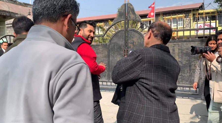 कास्की अदालतले तोकेको धरौटी बदरको निवेदन लिएर उच्च पुगे रवि
