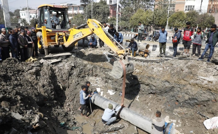 बबरमहलमा फुटेको पाइप मर्मत सकियो, पानी पठाएर परीक्षण गरिँदै