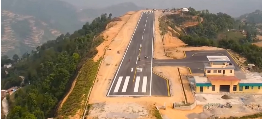 रेसुङ्गा विमानस्थलमा फागुनभरि उडान नहुने