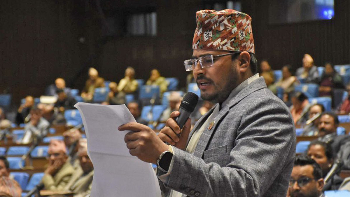 ज्ञानेन्द्र शाहीको प्रश्न: प्रधानमन्त्रीले काठमाडौंका मेयरसँग सिङ जुधाउनुपर्ने कारण के हो?