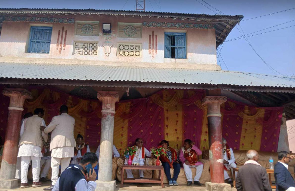 बालेनको घरबाट अध्यक्ष प्रचण्डको सन्देश– सबै मिलेर अधिकार जोगाऔँ, देश बनाऔँ