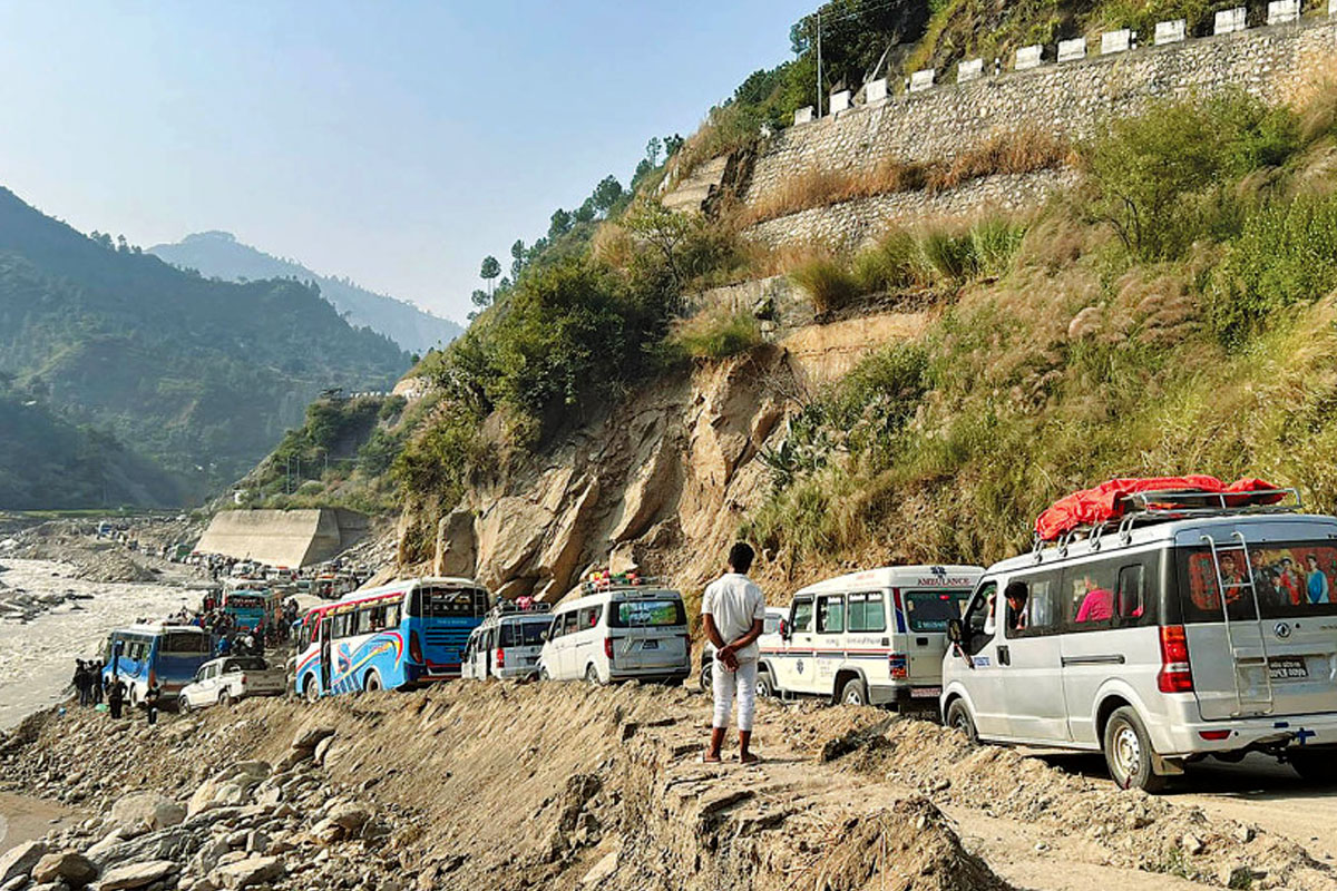 बिपी राजमार्गः पुनःनिर्माणको प्रक्रियामा