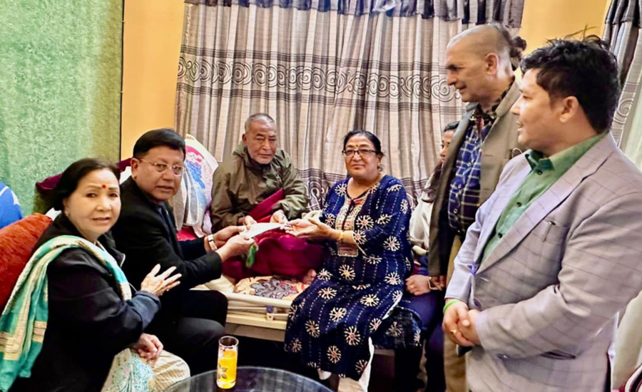 चलचित्रकर्मी कल्याणकारी कोषबाट आर्थिक सहयोग