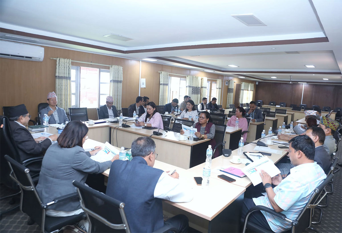 दलका प्रमुख सचेतकसँग सभामुखको छलफल, गृहमन्त्रीले राजीनामा नदिएसम्म सदन चल्न नदिने विपक्षको अडान