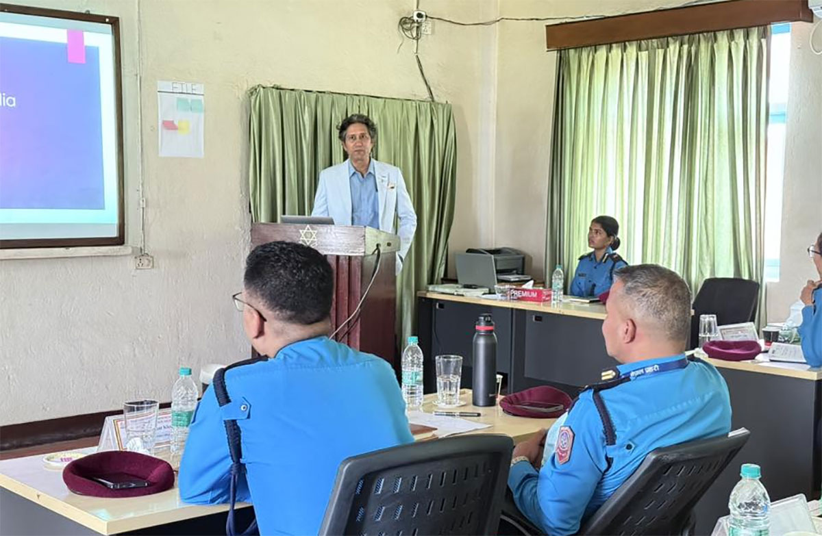 ‘पत्रकार पाठकविरुद्धको पक्राउ पुर्जी खारेज होस्’