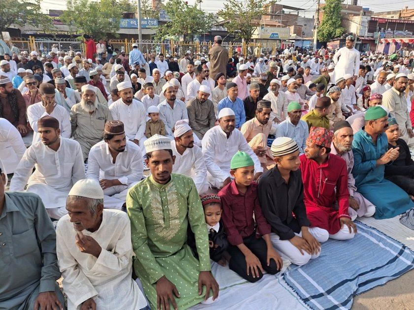 नेपालगञ्जमा धुमधामले मनाइयो बकर इद