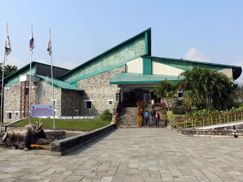 मौरिसले अन्नपूर्ण चढ्दा प्रयोग गरेको ‘आइस एक्स’ पर्वतीय सङ्ग्रहालयमा