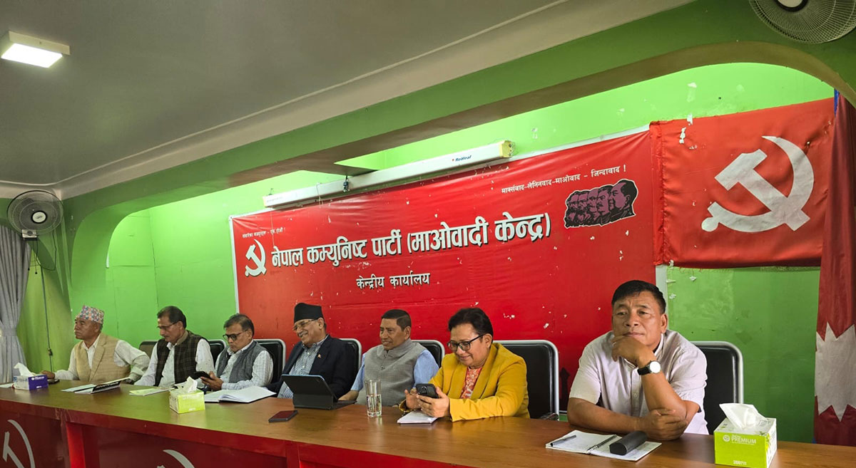 जनार्दन लक्षित प्रचण्डको कटाक्ष: गल्ती जसले गर्‍यो, उसैले हो आत्मालोचना गर्ने