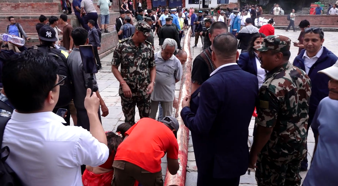 इन्द्रजात्राका लागि नालाबाट ल्याइएको यःसी नगर प्रवेश