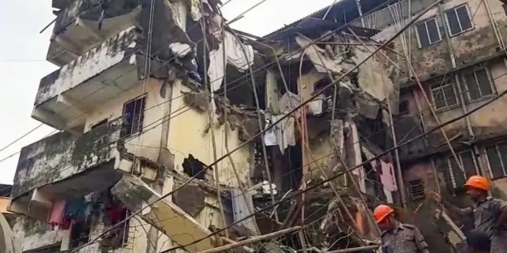 “भवन भत्किँदा जन्मदिन समारोहमै भीषण दुर्घटना, १५ को ज्यान गयो”