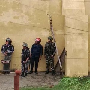 झुम्का कारागारबाट एक हजार ५७५ कैदीबन्दी भागे