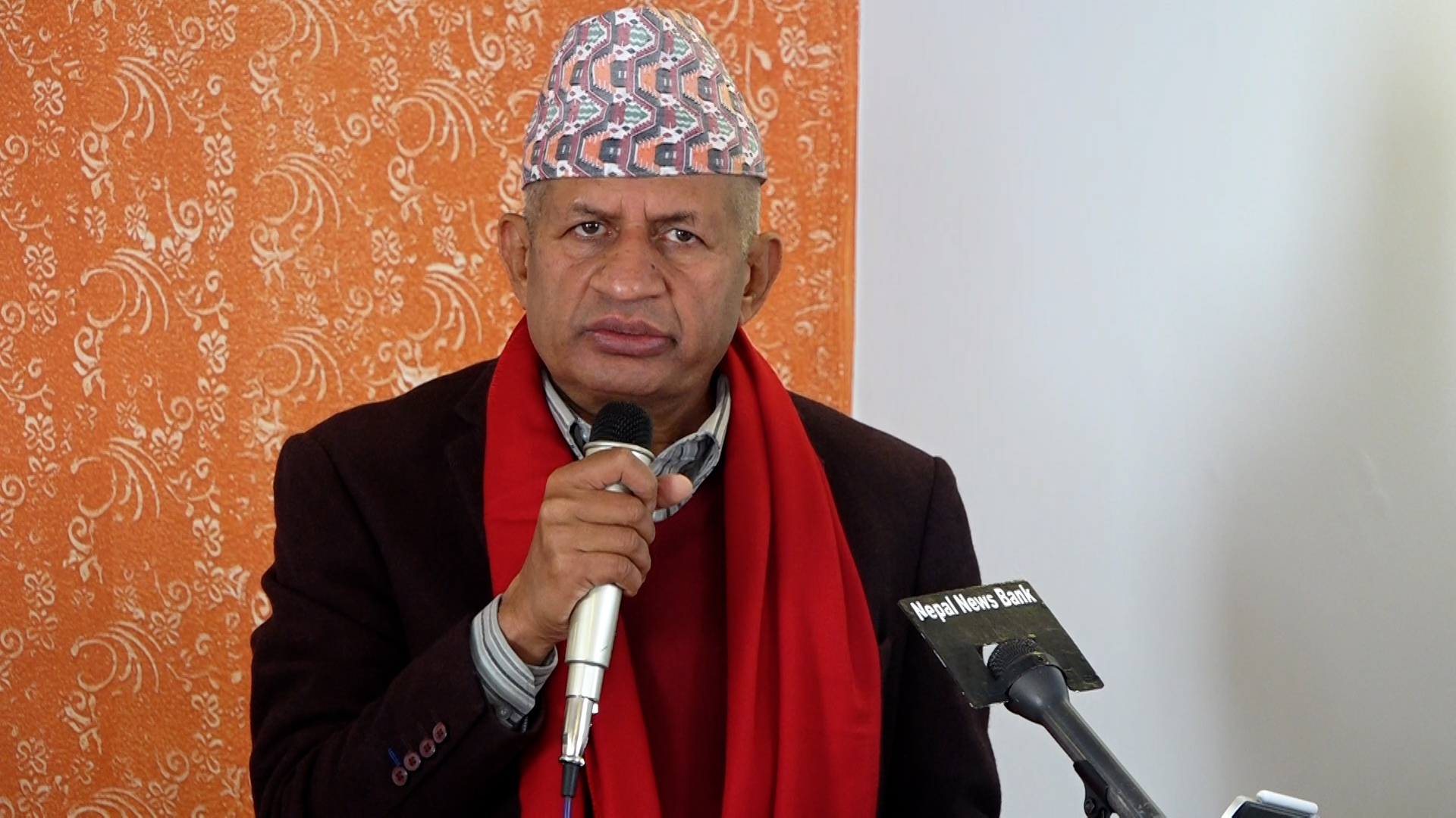 नेताहरू जनताबाट टाढिए, ‘धागो चुँडिएको चङ्गाजस्तै’ : प्रदीप ज्ञवाली