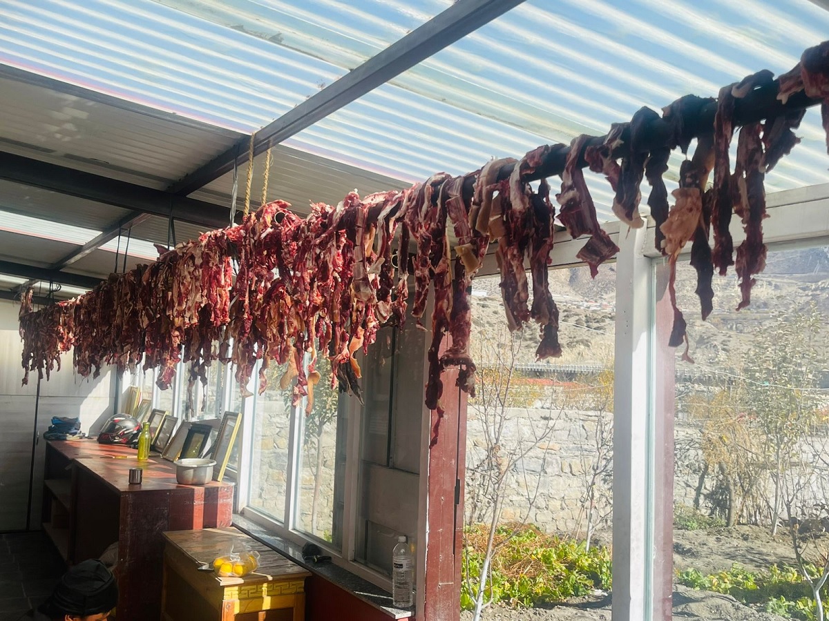 मुस्ताङमा सुरु भयो याकको सुकुटी बनाउने कार्य